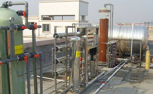 去離子水處理設(shè)備產(chǎn)品特點(diǎn)優(yōu)勢(shì)有哪些 去離子水處理設(shè)備產(chǎn)品特點(diǎn)優(yōu)勢(shì)有哪些