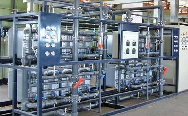 電子表面處理用去離子水設(shè)備工作原理及產(chǎn)品優(yōu)勢(shì) 電子表面處理用去離子水設(shè)備工作原理及產(chǎn)品優(yōu)勢(shì)