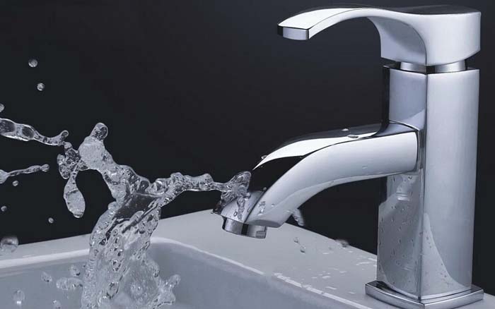 保證自來水不受污染要當(dāng)成義務(wù)與責(zé)任 保證自來水不受污染要當(dāng)成義務(wù)與責(zé)任