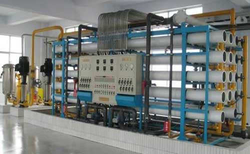 ���B͸����ˮ�O�䰲�b�\�м������f�����D��