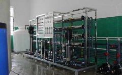 �߲���ˮ��Ҫ���b���B͸�O�䣨�D��