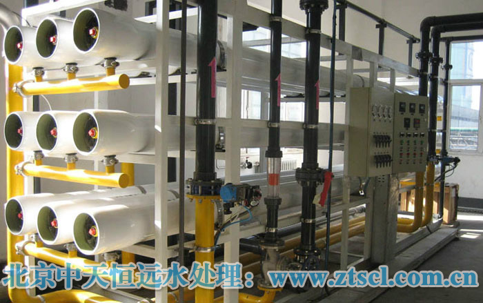 ���B͸�O��