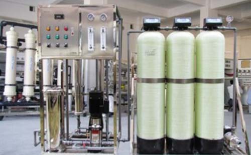 �c���yˮ̎����ͬ�ķ��B͸�O�䣨�D��