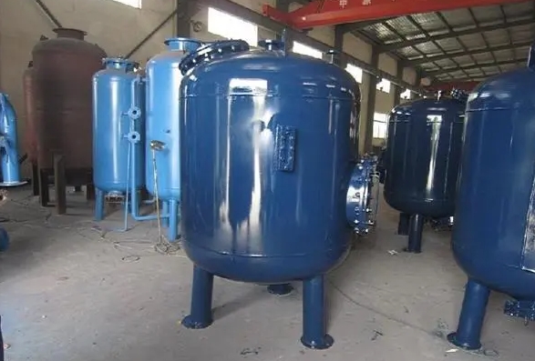 熱網(wǎng)旋流除污器